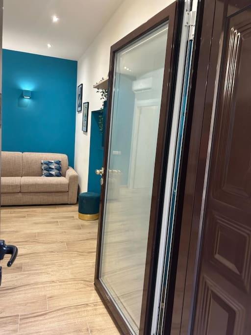 Bayres Blue Apartment Milan Exterior photo